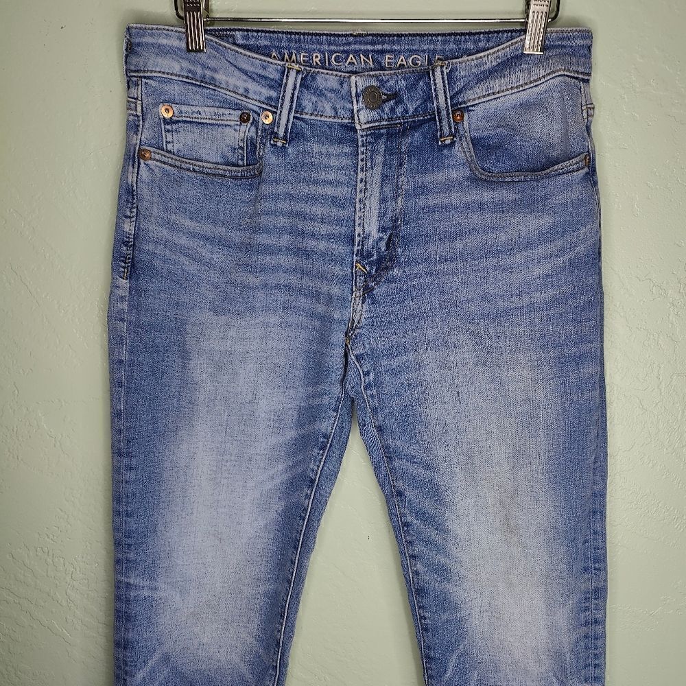 American Eagle Air Flex Slim Fit Light Wash Denim Jeans - Picture 4 of 9
